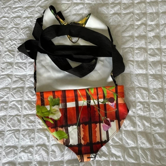 Clover Canyon back wrap one piece swimsuit - Picture 4 of 7